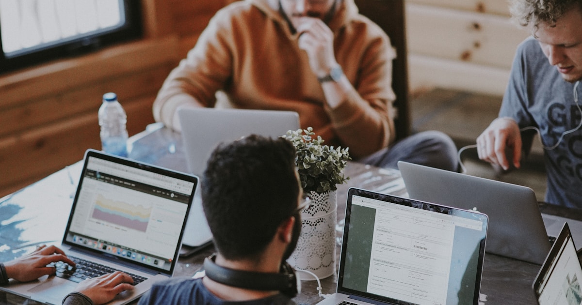 The Death of Solo Entrepreneurship: Why Smart Founders Are Building Together