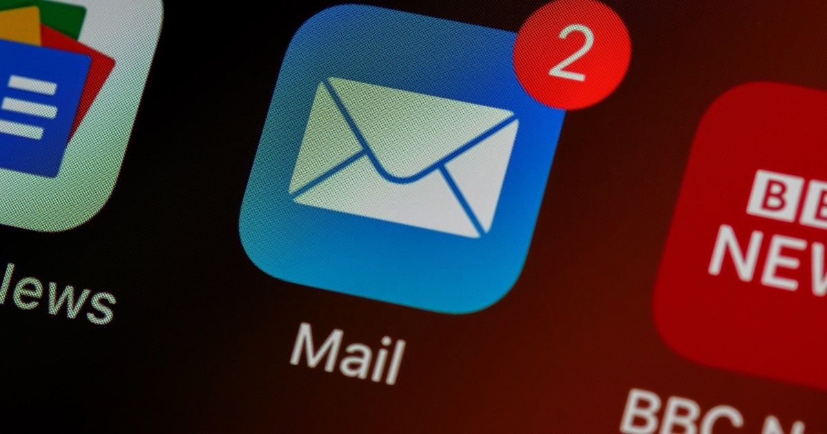 Plunk: Your Email Solution to Streamlined Communication